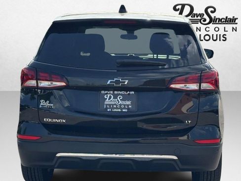 Used 2024 Chevrolet Equinox LT w/ LPO, Floor Liner Package FWD image 4