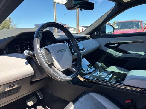 Used 2020 Land Rover Range Rover Evoque First Edition image 10