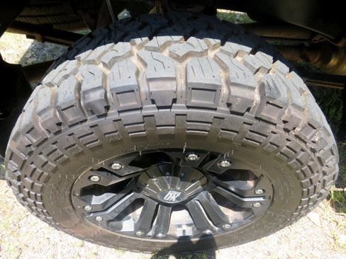 Used 2014 Toyota Tundra Platinum image 34