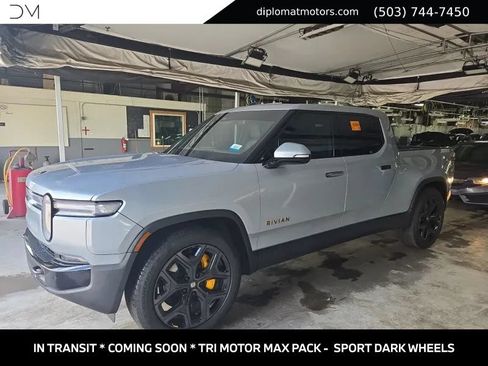 Used 2026 Rivian R1T Premium Tri AWD/4WD image 1