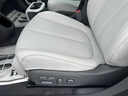 New 2024 Hyundai Ioniq 5 Limited image 9