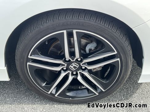 Used 2017 Honda Accord Sport Special Edition image 16