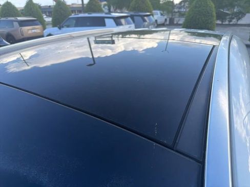 Used 2017 Mercedes-Benz GLC 300 image 18