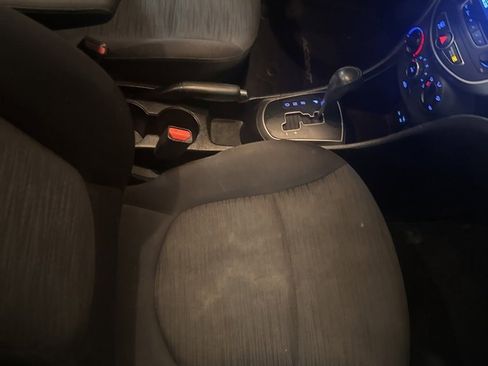 Used 2016 Hyundai Accent SE image 40