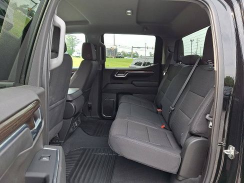 Certified 2024 Chevrolet Silverado 1500 LT AWD/4WD image 10