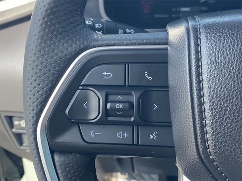 Certified 2025 Toyota Sequoia Platinum image 24