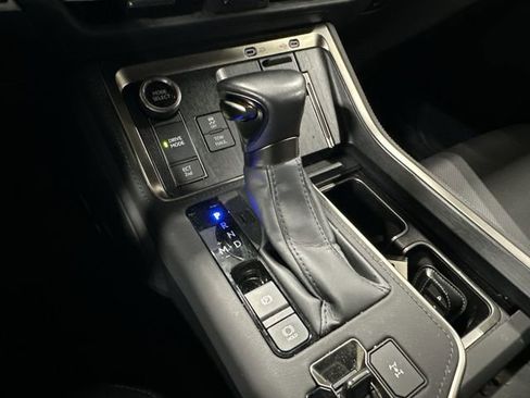 Used 2024 Lexus GX 550 w/ Accessory Package (2T) image 26