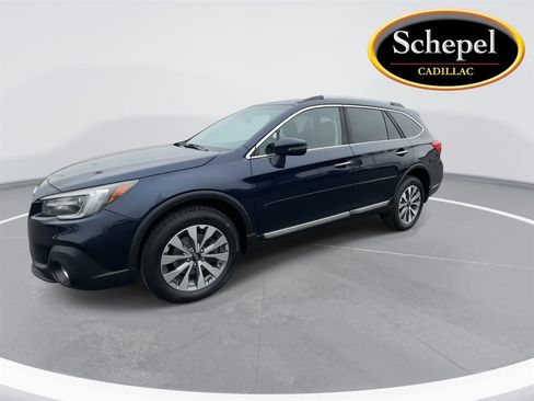 Used 2018 Subaru Outback 2.5i Touring w/ Popular Package #3 image 4
