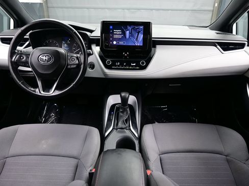 Used 2024 Toyota Corolla SE FWD image 16