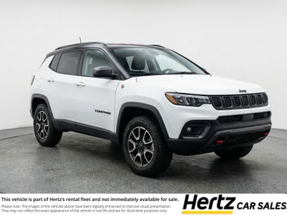 Used 2025 Jeep Compass Trailhawk
