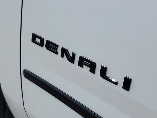 Used 2020 GMC Yukon Denali w/ Denali Ultimate Package AWD/4WD image 7