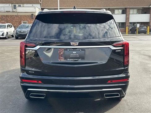 Certified 2023 Cadillac XT6 Premium Luxury image 37