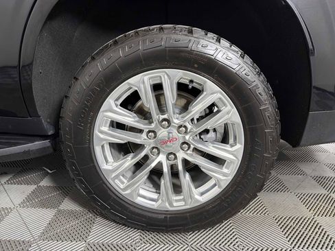 Used 2023 GMC Yukon SLT image 28