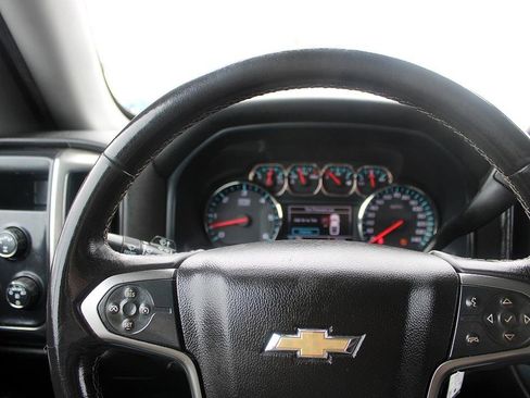 Used 2018 Chevrolet Silverado 1500 LT w/ All Star Edition image 19