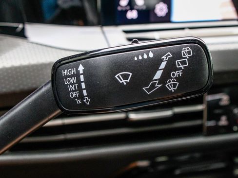 Used 2024 Volkswagen GTI SE image 30