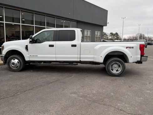 Used 2019 Ford F350 XL w/ Power Equipment Group image 9