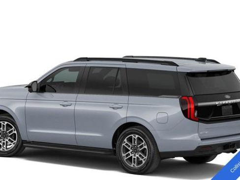 New 2026 Ford Expedition Active AWD/4WD image 2