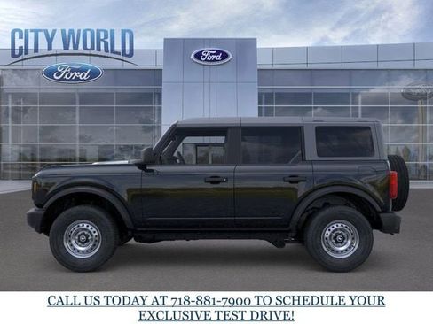 New 2025 Ford Bronco 4-Door AWD/4WD image 3