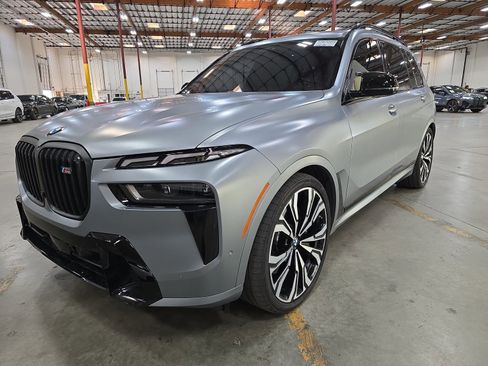 Used 2023 BMW X7 M60i w/ Executive Package AWD/4WD image 2
