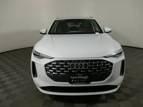 New 2025 Audi Q5 Premium Plus image 8