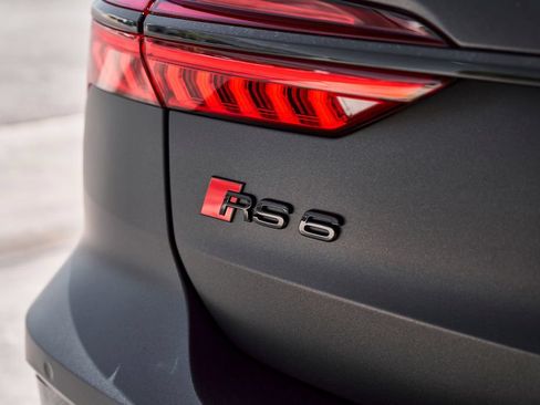 Used 2025 Audi RS 6 performance AWD/4WD image 15