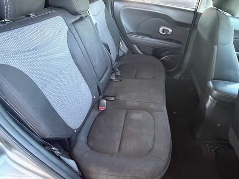 Used 2018 Kia Soul + FWD image 49