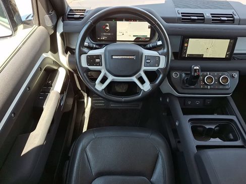 Used 2022 Land Rover Defender 110 S AWD/4WD image 13