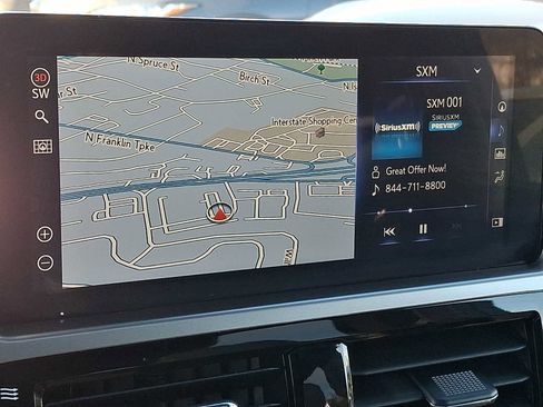 Used 2023 Lexus GX 460 Premium image 16