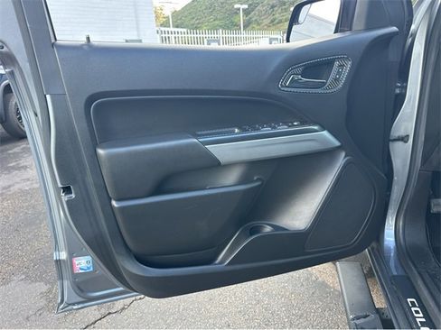 Used 2021 Chevrolet Colorado LT w/ LT Convenience Package image 14