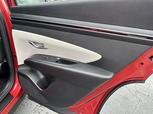 Used 2023 Hyundai Tucson SEL image 21