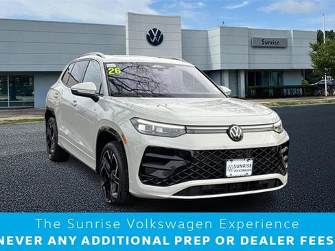 Used 2026 Volkswagen Tiguan SEL R-Line image 1