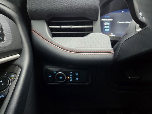 Used 2025 Ford Explorer ST w/ Sun And Sound Package image 26