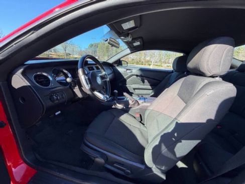 Used 2014 Ford Mustang Coupe w/ V6 Performance Package image 11