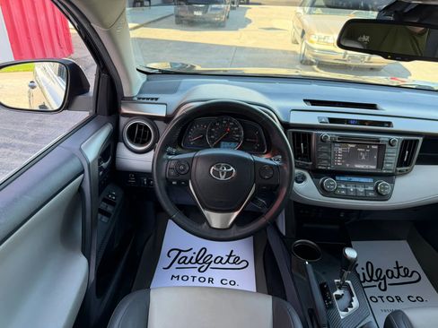 Used 2015 Toyota RAV4 Limited w/ Technology Package AWD/4WD image 19