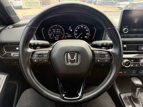 Used 2023 Honda Civic Sport image 12