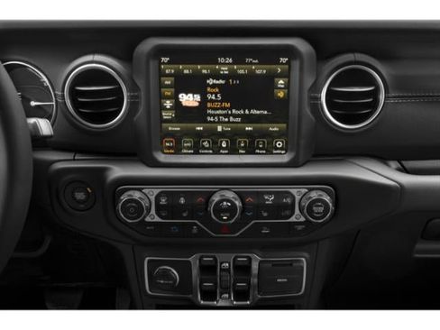 Used 2021 Jeep Wrangler Unlimited Sahara w/ Cold Weather Group image 10