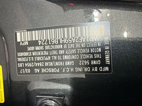 Used 2017 Porsche Macan Turbo AWD/4WD image 12