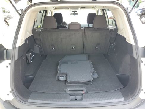 Certified 2023 Nissan Rogue S image 8