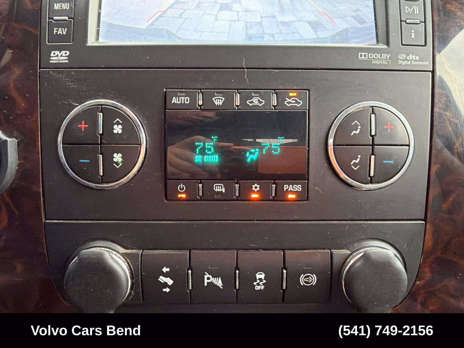 Used 2013 GMC Sierra 3500 Denali w/ Suspension Package, Off-Road AWD/4WD image 15