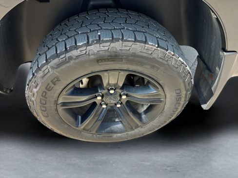 Used 2017 RAM 1500 Sport w/ Black Ram 1500 Sport Group AWD/4WD image 31