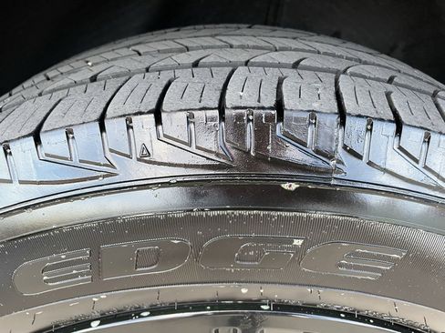 Used 2024 Chevrolet Blazer LT image 19