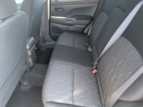 Used 2024 Mitsubishi Outlander Sport ES AWD/4WD image 12