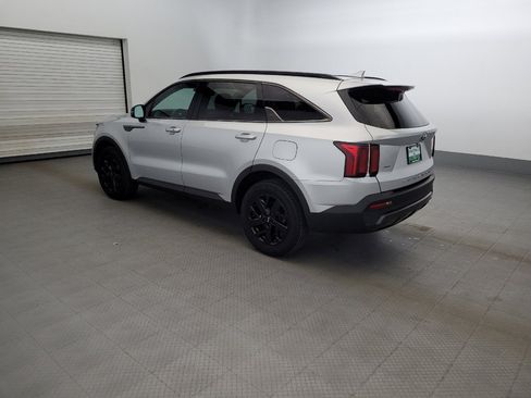 Used 2021 Kia Sorento S w/ Panoramic Sunroof Package AWD/4WD image 3