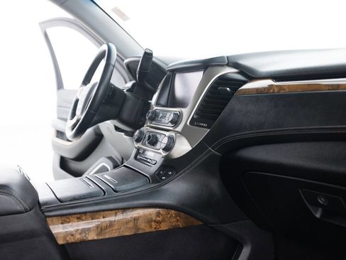 Used 2015 GMC Yukon Denali w/ Touring Package image 31