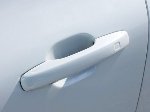 Used 2022 Volvo XC60 B5 Inscription w/ Advanced Package AWD/4WD image 9