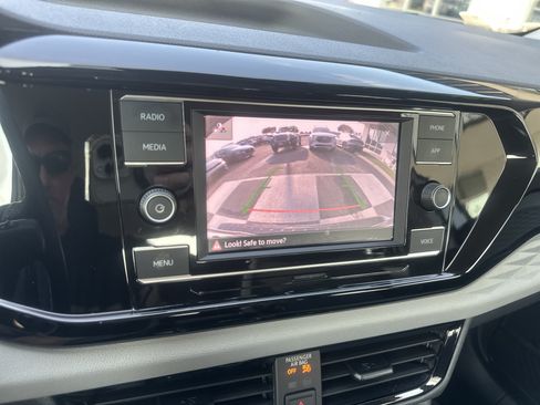 Used 2024 Volkswagen Taos S FWD image 18
