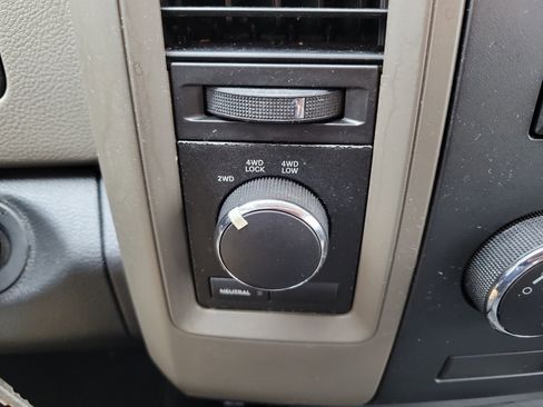 Used 2012 RAM 1500 Express w/ ST Popular Equipment Group image 32