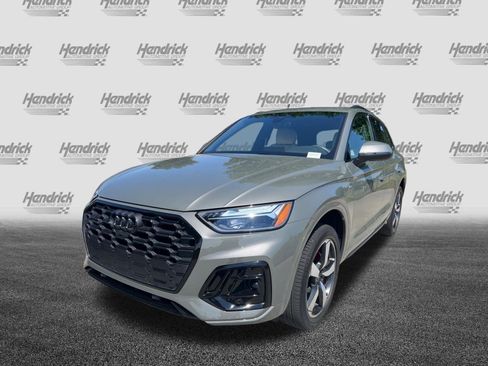 Used 2024 Audi Q5 2.0T Premium Plus w/ Premium Plus Package AWD/4WD image 5
