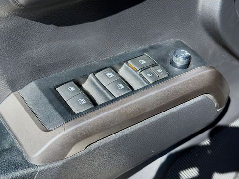 Used 2022 Toyota Tacoma SR5 image 22