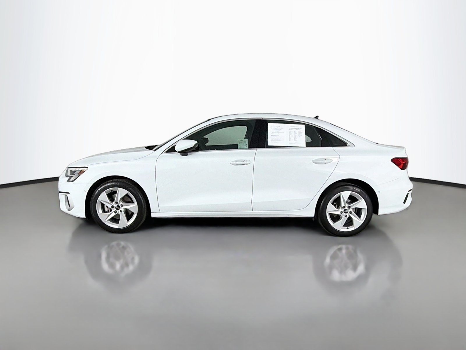 Used 2023 Audi A3 2.0T Premium Plus w/ Premium Plus Package AWD/4WD image 4